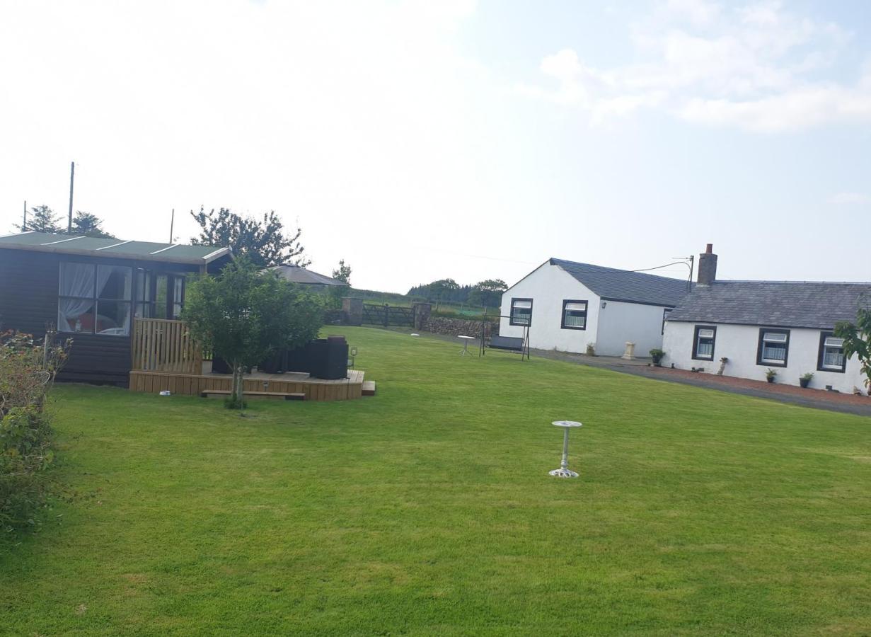 Broadlea Of Robgill Country Cottage & Bed And Breakfast Ecclefechan Exterior photo
